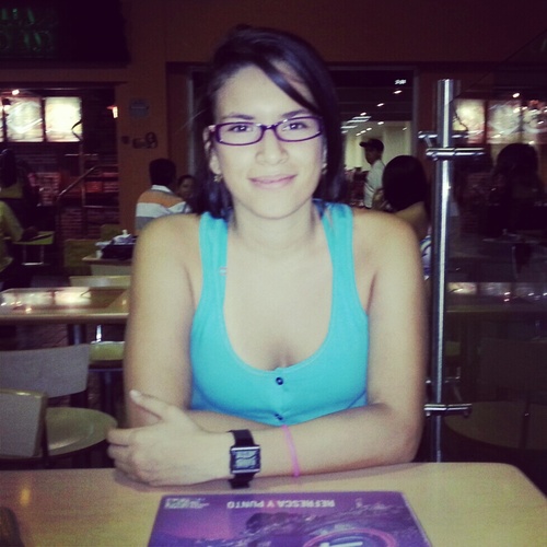 :D feliz

estudiante de antropología