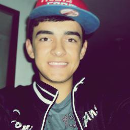 CURTO CADA INSTANTE COMO SE FOSSE O ÚLTIMO DA MINHA VIDA.
#QuerSaberMais -- Pergunta lá no Posto Ipiranga ! Follow -me // @Xandyslive.