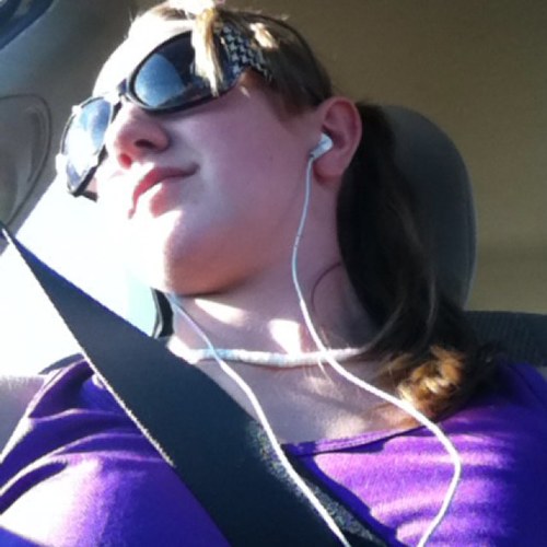 savemetonight99's profile picture. 