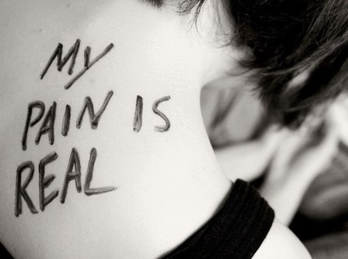 Leighbrownie's profile picture. Anorexic. Recovering cutter. Depressed. Here to help anyone. DM me if you need anything.