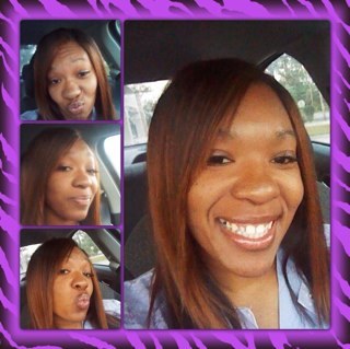 Its_the_smile's profile picture. 