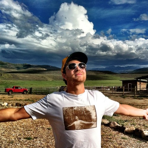 RobEatonjr's profile picture. 