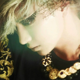 E.L.FINA
SUPER JUNIOR 3 ELF