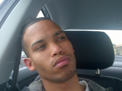 JunadeDu's profile picture. 