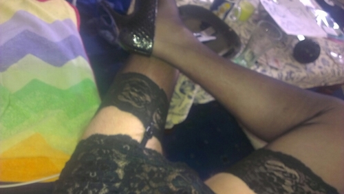 I'm a bi crossdresser looking for fun but don't have to dress for it