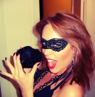 beckyborsberry's profile picture. Might start saying some stuff