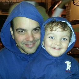 Fanatico de Linux y del opensource, programador rails, Olimpista de corazon, padre orgulloso de sus hijos