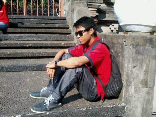 BagasCaem12's profile picture. 