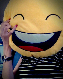 COutfiited's profile picture. Fashion selling that make you fell comfortable and look perfect! Join us :)