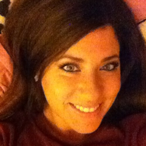 tinabina020's profile picture. 