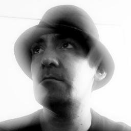 Profesor de informática y Robótica. Diseño. Amigo del mate, el café y la ciencia ficción.  Teacher, from Uruguay.
Aspie. S.A.D 

Instagram: pbuydid