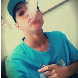 (idade --15) Um menino #Humilde,#, Ciumento, #Palhaço, Legal, #Feio,Doidinho, E ,#apaixonado 
,etc. (#ℱoco, ℱorça & ℱé)