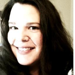 Marketing enthusiast, Photographer, Scuba Diver, New Mom