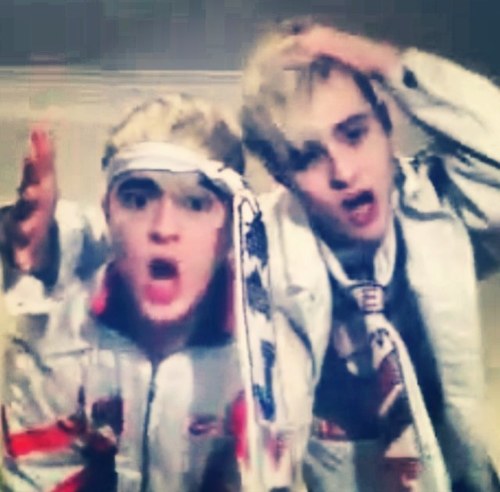 It's for all People they love @planetjedward :D John &.Edward Grimes Be a JEDHEAD =:) We speak English & German ;) because Germany loves JEDWARD♥