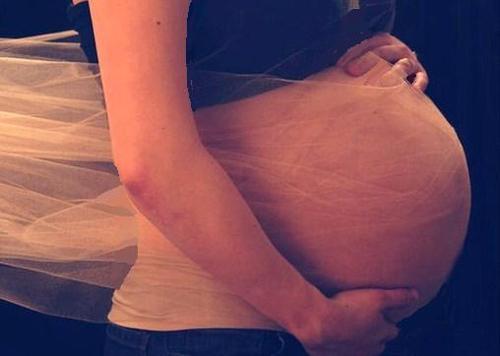 Mom of 2 tweeting about everything for mom from concieving, to birth, bfing &beyond! Natural birth advocate, aspiring  midwife, SD Doula & placenta services
