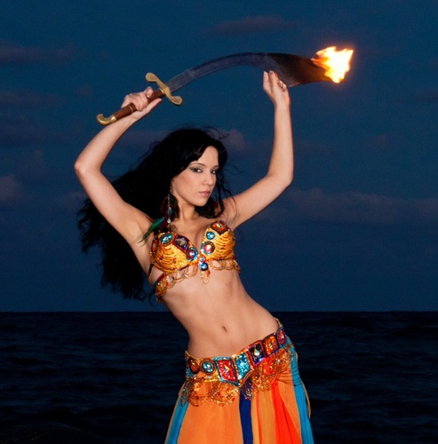 cheekybelly8's profile picture. Dancer (ballet, jazz, acrobatics, Bollywood, Persian, Belly dance, Fire) by night, Anthropologist (Doctoral Candidate at UF studying former Yugoslavia) by day