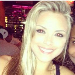Deus ♥ Não existe caminho para a felicidade. A felicidade é o caminho. ;) @Limaa_nath 
http://t.co/Q4I2C6Ti