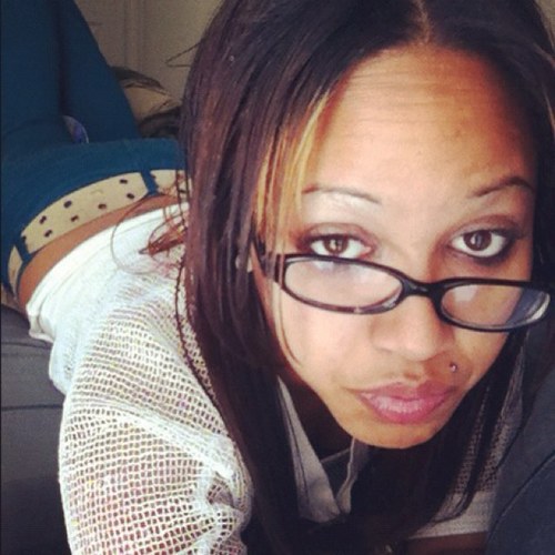 Beauty is only skin deep. love the long way. #SmileyGang #TeamMTSU.. i get high and get high scores! ♥ intelligent, goofy, & pretty. $$$ . & im *ME. you are?