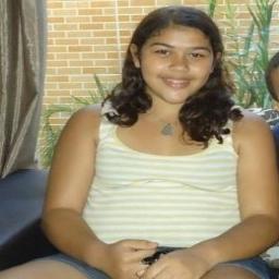 meu nome é vitoria beatiz tenho 14 anos ando de skatee de bike e amo fotorafia e etc........:)          http://t.co/YTRbwsgK
