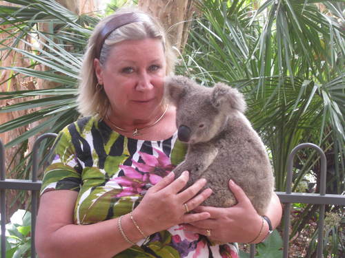 Certified premier Australia, New Zealand, Tahit, Fiji,  Hawaii and South pacific travel specialist and avid  scuba diver, over 35 visits.