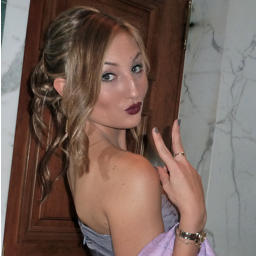 melissamontori's profile picture. NemoNisiMors 3 S.