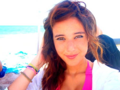Take me to the dark and don't you ever let go I like it when you treat me like an animal <3
