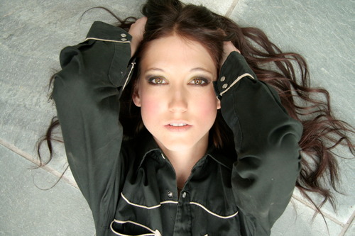 qopungat's profile picture. i love gatlinburg because of the fall colrs of leaves falling