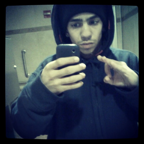 YOUNG CHICAGO ARTIST: LOST IN THE MUSIC I ROCK WIT S.O.G (SWAGGD OUT GANG) WE UP NEXT. LETS GET IT!
