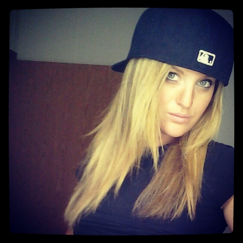 MztabzD's profile picture. Just a girl tryna make it in this crazy world. #virgo #fb IG:mztabz #teamPRETTYeyes