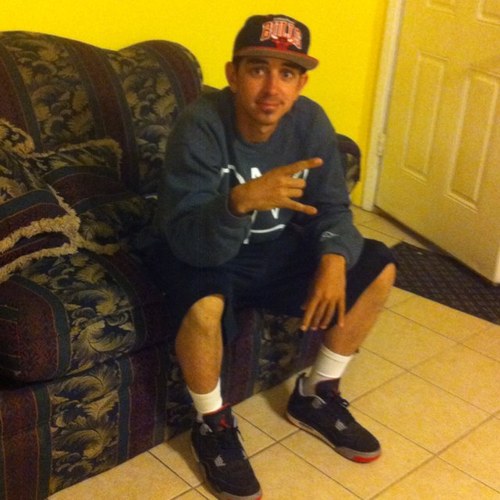 Im me, I do me, and i chill. #TMT