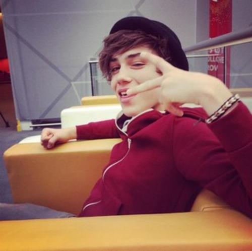 UnionJArmyUK's profile picture. 