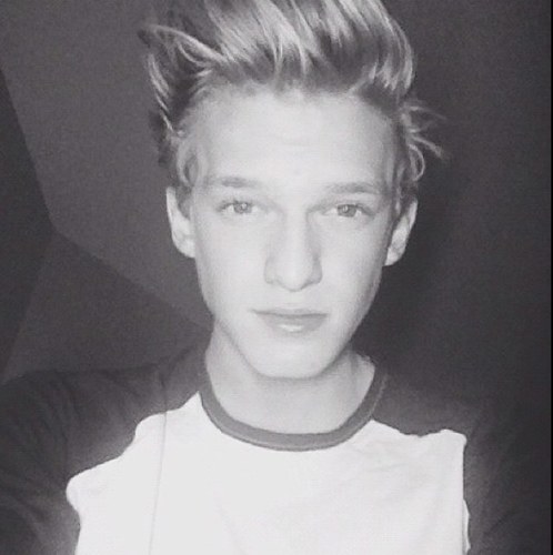This is the twitter for the Minnesota Simpsonizers. We love you Cody! #Paradise Owners: Sabrina,Arianna