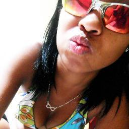                 Ver teu sorriso, também me faz sorrir.. s2