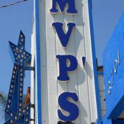 Serving quality burgers and sandwiches
 to Long Beach locals for over 30 years.
