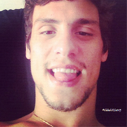 @RCaio03 me chamou e eu vou correndo, bjaum