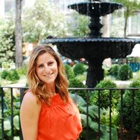 Rebecca Lipschutz (@rebeccasara14) Twitter profile photo
