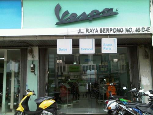 Satu-satunya dealer Piaggio Vespa untuk wilayah BSD & Tangerang Kota INFO 021.98767456 (24HR)
email addrs : sales.piaggioserpong@gmail.com