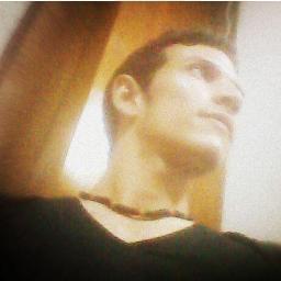 Hola hola!! Soy Roberto, no nos conocemos pero te ayudaré a cambiar tu forma d pensar con respecto a la vida, multipliquen los buenos mensajes :) BENDICIONES!