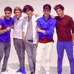 Diyanah5d's profile picture. love Fatin forever!!!!She is my opposite...SELF-HARM!!!tired of life never gets better...my fab partner @FatinHugsPandas