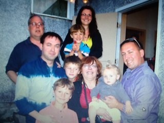 cqcefi's profile picture. 
