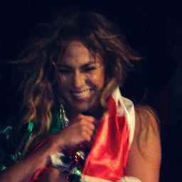 JENNIFER LOPEZ, simply a name but my life ! #ItalianJLover; 11Oct2012 DAWorldTour in ITALY! 11Feb2012 @JLo followed me ♥