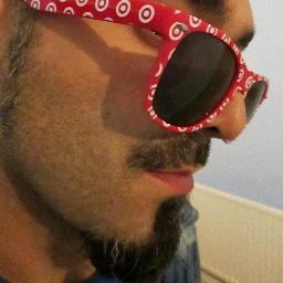 Alguerés, Londoner, and World Citizen.