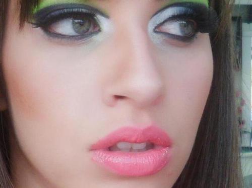 NovidadesdaBlz's profile picture. Make-up, Moda, Glamour, Beleza e Sucesso!