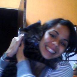 fvalentinan's profile picture. Publicista, aficionada al diseño gráfico y la ilustración digital, amante de los animales y en contra de lo injusto...Venezolana! Resteada