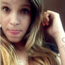 - eu te amo minha alemoa , vou estar contigo independente de tudo /  @Deisy_Guindani