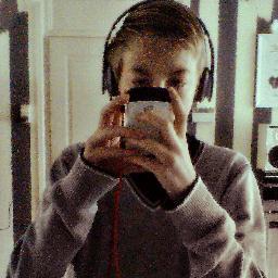 Vakcollege Sevenwolden-Klas 2E- Oudeschoot- #jongnoord flyers - 14 jaar- gamer #Ps3 - #psn - Like_dennis13 - x
