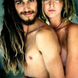 Faço rastas, tranças simples, de duas pontas e com lã. Também faço manutenção das rastas.
10€ por hora
Em Sesimbra, Lisboa e arredores