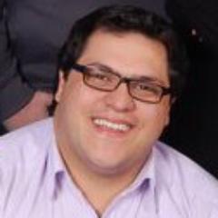 Graduado em Jornalismo pela Unimep e graduando em Publicidade e Propaganda pela Anhanguera Educacional. Trabalho na área de assessoria de comunicação.
