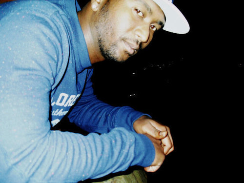 ven0118's profile picture. I'm a music artist (writer) I'm good with different concepts and most beats no matter the genre but I originated on hiphop rap & grime #Team1stLaw #TeamVen