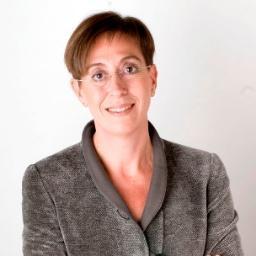 Socialista, geògrafa. De Ciutadella de Menorca